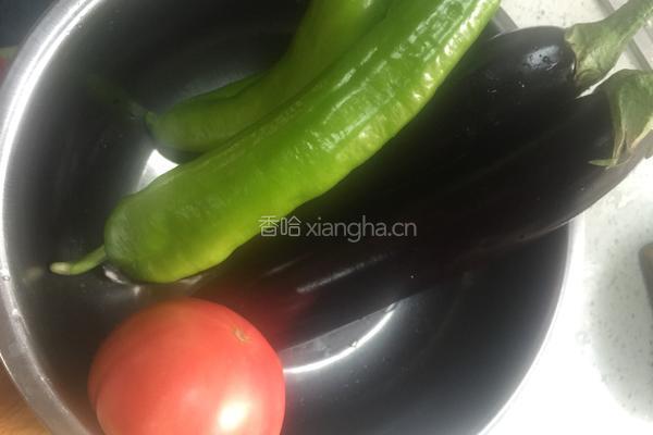 秘制红烧茄子的做法图解1