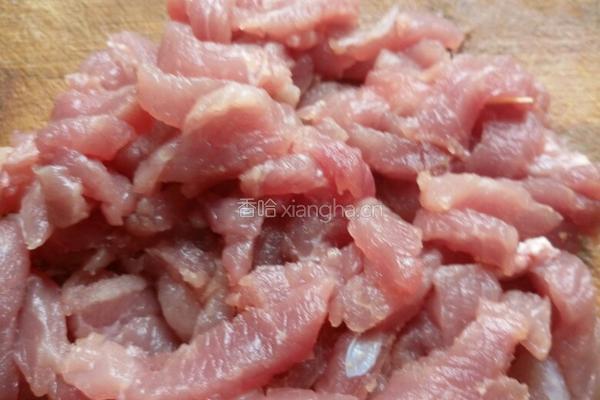 牙签肉的做法图解1