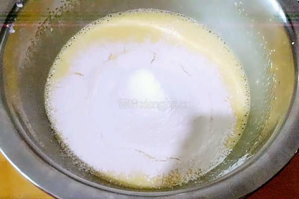 8寸酸奶戚风蛋糕的做法图解9