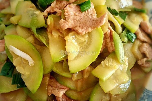 西葫芦炒肉片的做法图解7