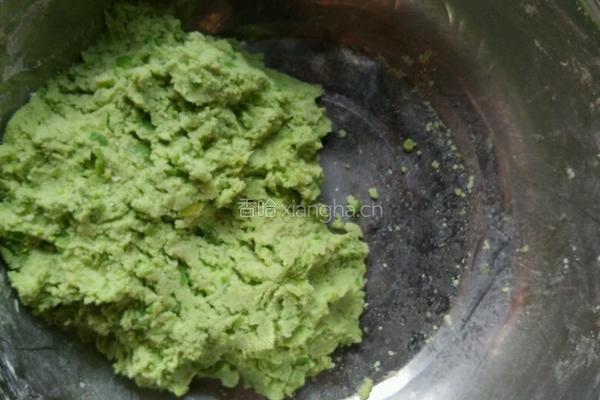 蚕豆糯米饼的做法图解2