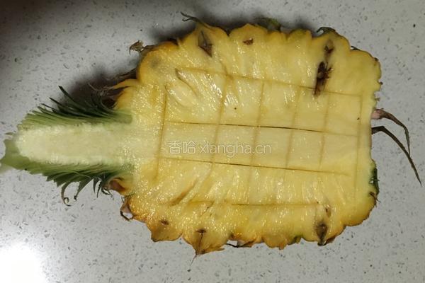 菠萝炒饭的做法图解2