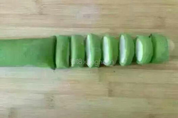 白菜饺子的做法图解3