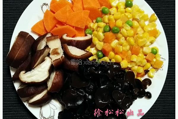 素炒香菇木耳的做法图解1