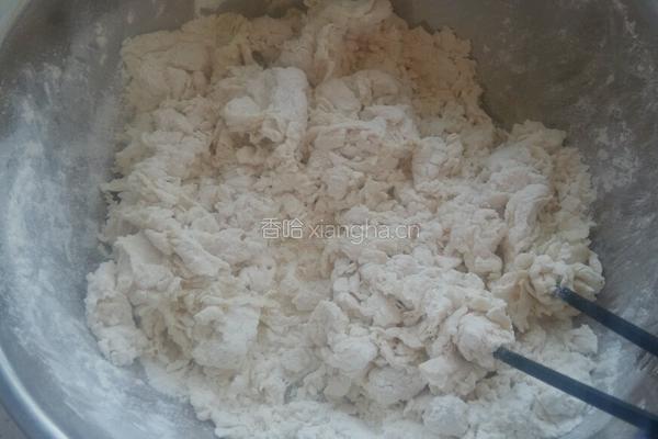 奶香葱油花卷的做法图解2