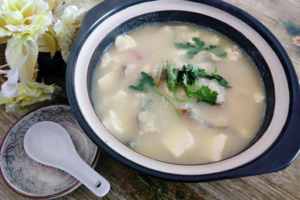 砂锅鳕鱼豆腐汤的做法图解7
