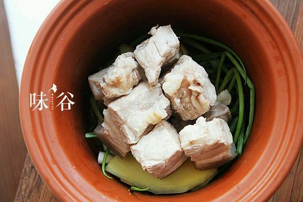 不用炒糖色的香嫩红烧肉的做法图解4