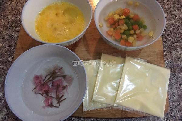 芝士樱花饭团的做法图解1