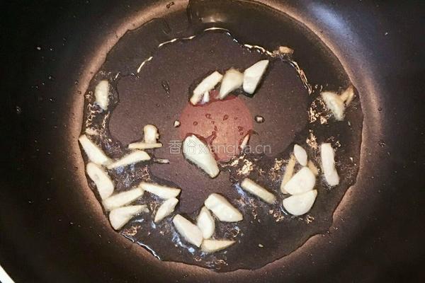 蒜蓉炒水东芥菜的做法图解3