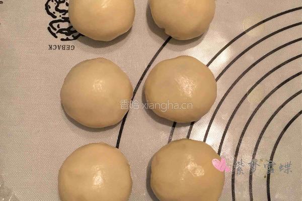 抹茶蛋黄酥的做法图解11