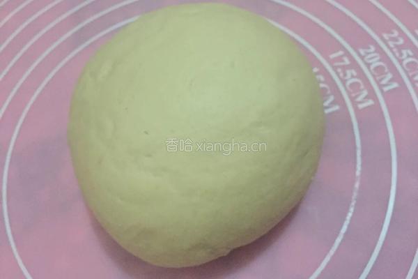 圣女果汁牡丹花蒸饺的做法图解2