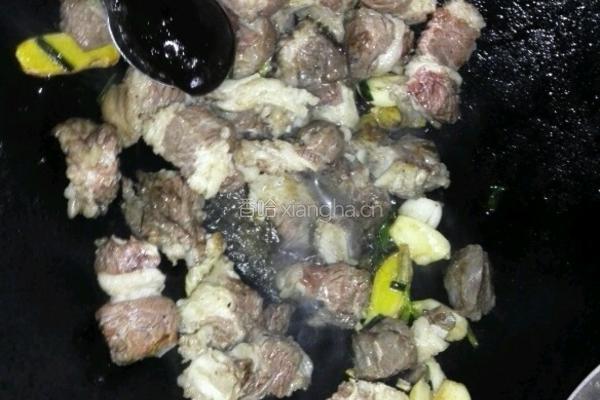 萝卜牛腩的做法图解5
