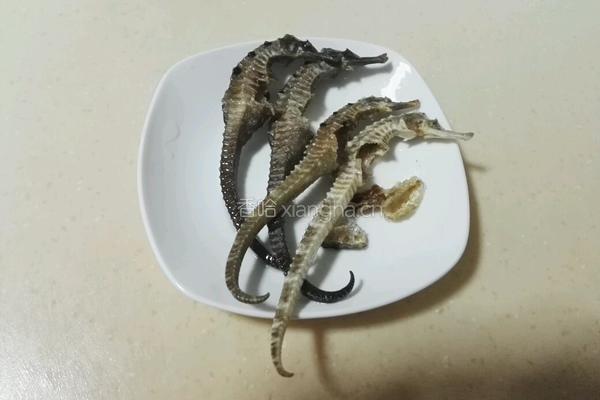 石斛海马鱼翅汤的做法图解10