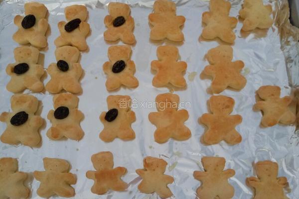 抱黑加仑小熊饼干的做法图解9