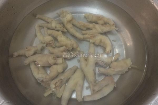 泡椒凤爪的做法图解7