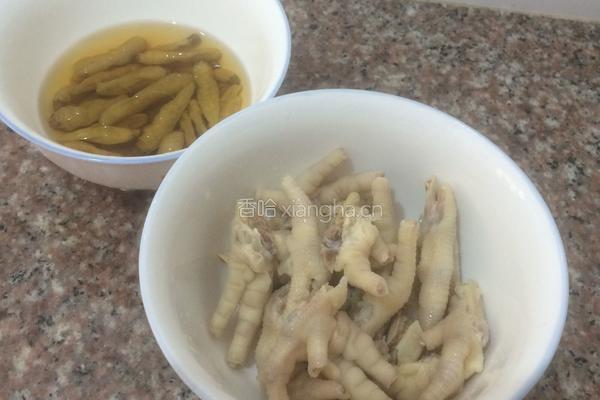 泡椒凤爪的做法图解8