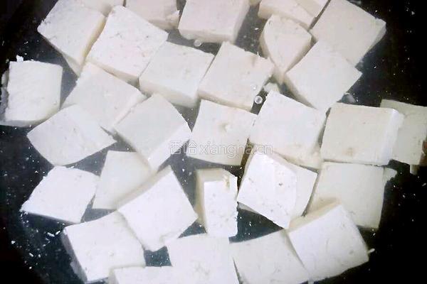 东北酱豆腐的做法图解1