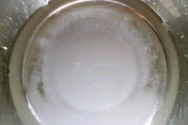 电饭锅版蛋糕的做法图解2