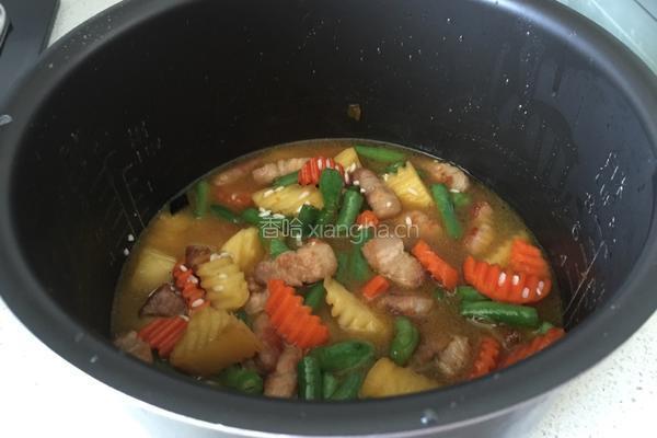 五花肉焖饭的做法图解8