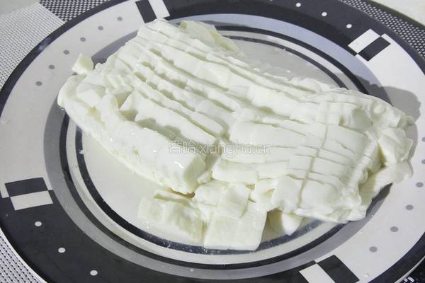 蟹黄豆腐的做法图解3