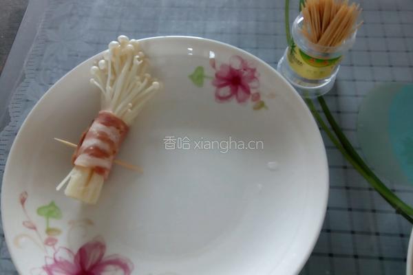 培根金针菇卷的做法图解3