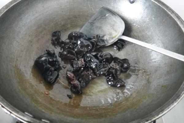 黄瓜炒腐竹的做法图解4