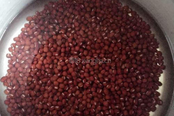 红豆沙的做法图解1