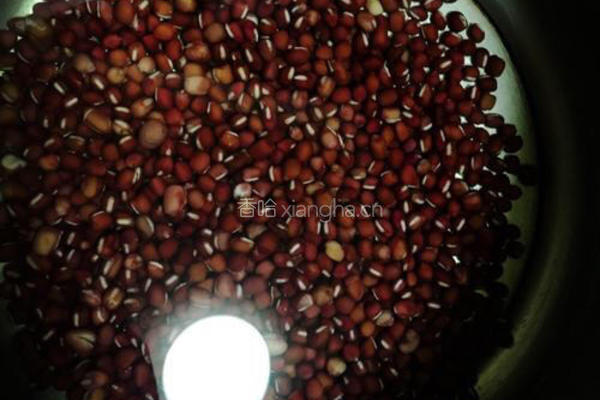 红豆沙的做法图解2