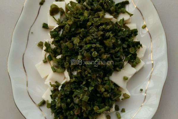 香椿拌豆付的做法图解3