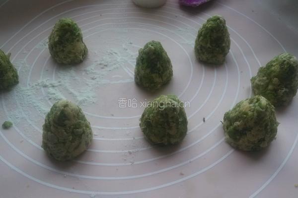 榆钱窝窝头的做法图解6