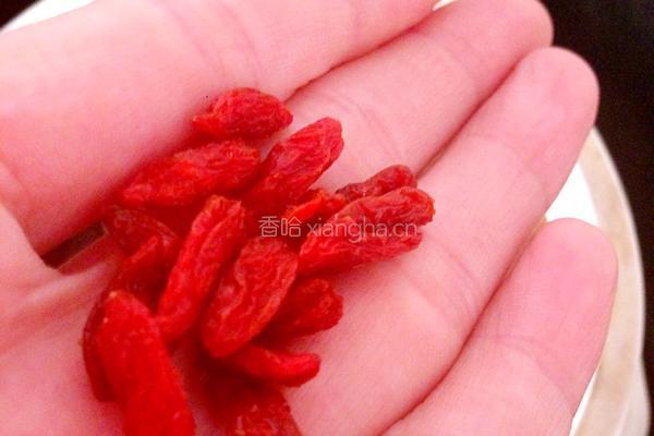 阿胶红枣排骨汤的做法图解4