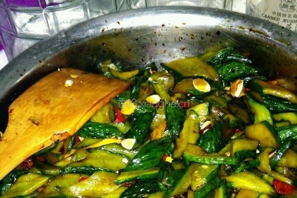 胡麻油酱黄瓜的做法图解4