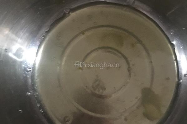 8寸土鸡蛋酸奶戚风蛋糕的做法图解3