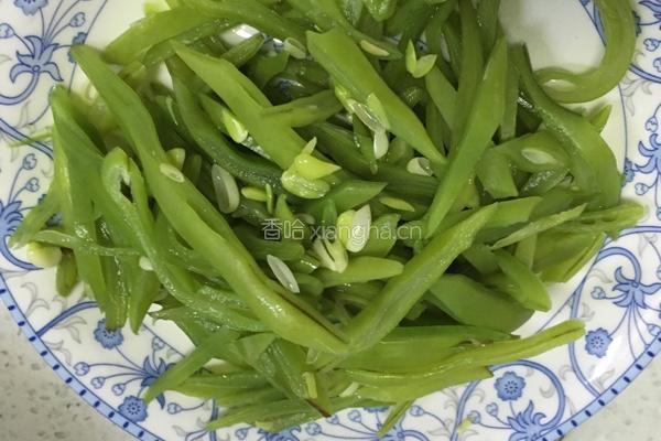 炒扁豆的做法图解3