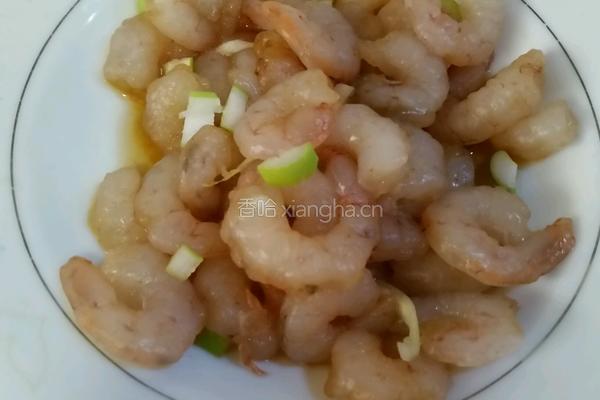 清炒虾仁的做法图解1