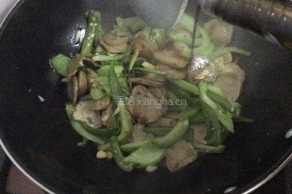 客家肉丸炒青椒的做法图解7