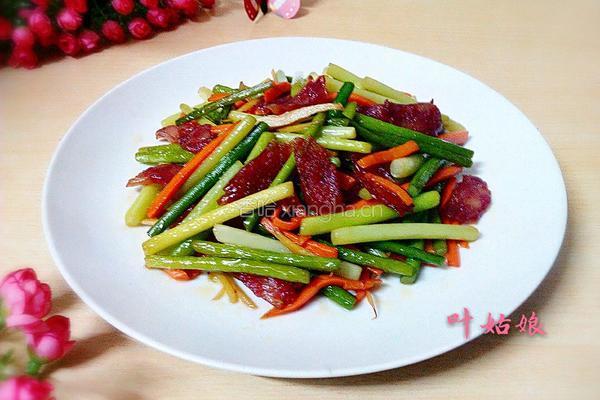 蒜苔炒腊肠