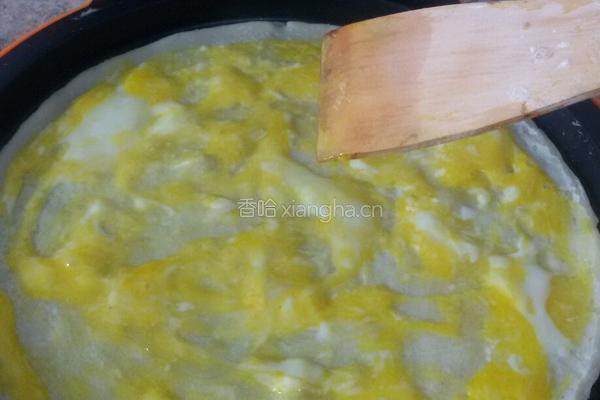 自制煎饼果子的做法图解4