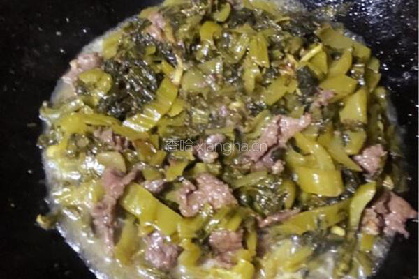 牛肉炒咸菜的做法图解8