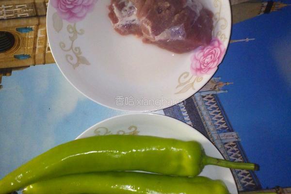 酿虎皮椒的做法图解1