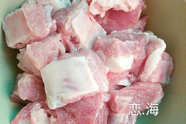 风味腐竹酥排骨的做法图解1