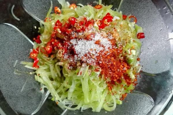 蚕豆火腿焖饭的做法图解4