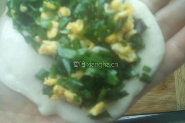韭菜鸡蛋馅饼的做法图解8