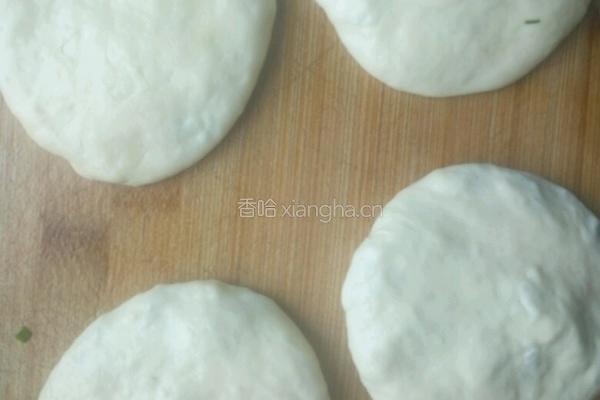 韭菜鸡蛋馅饼的做法图解9