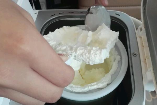 面包机自制牛奶冰淇淋的做法图解5