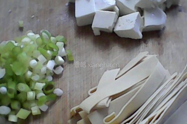 小葱拌双豆腐的做法图解2