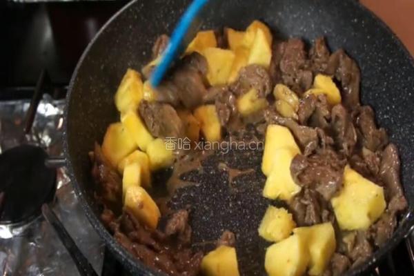菠萝烧牛肉的做法图解5