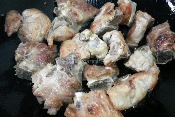 腐乳烧排骨的做法图解4