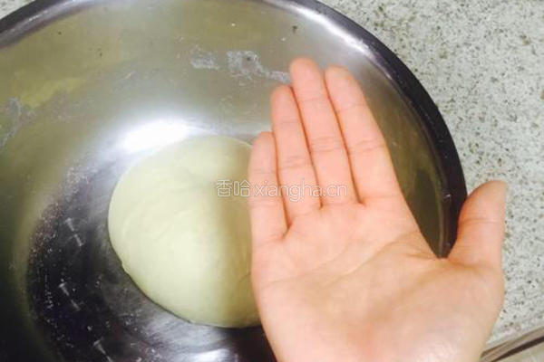 手工和面快速揉出手套膜（面包）——不摔打，不醒面的做法图解5