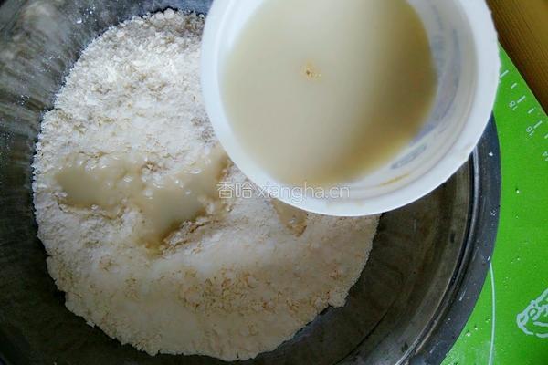 批萨饼皮的制作的做法图解4
